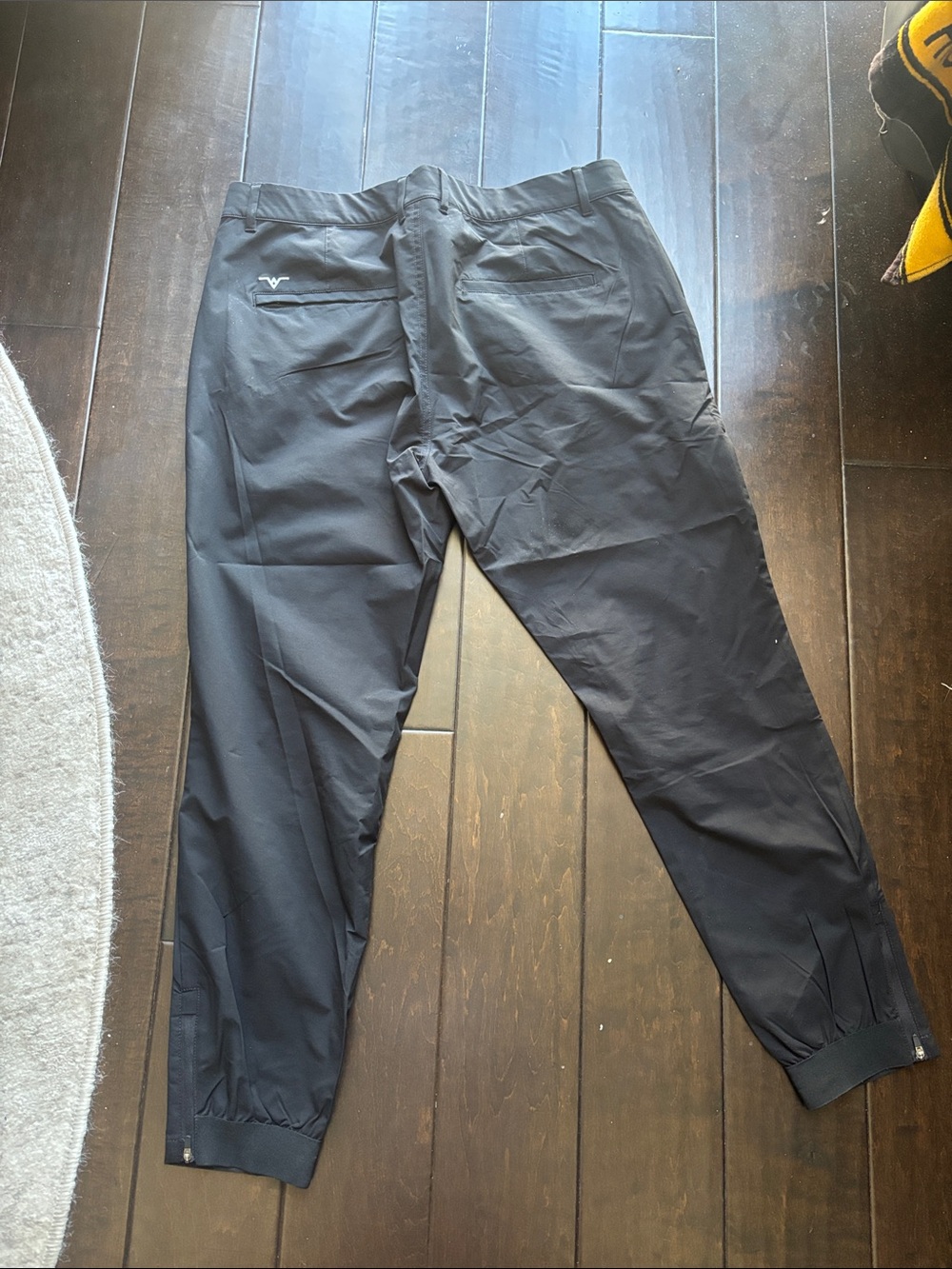 Avalon Men's Black Performance Golf Jogger Pants - - Picture 8 of 9